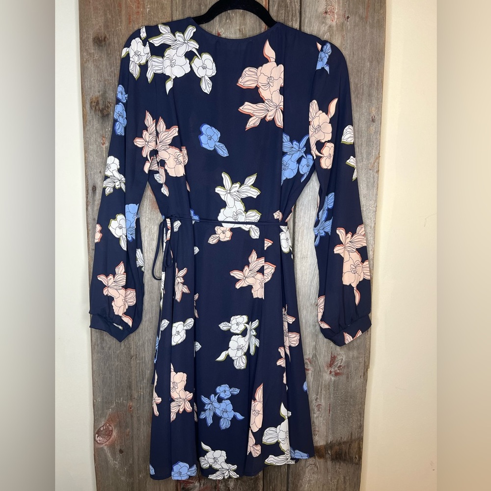 ASTR the Label Navy, Light Blue and Pink Floral Ruffle Wrap Long Sleeve small - Picture 7 of 14